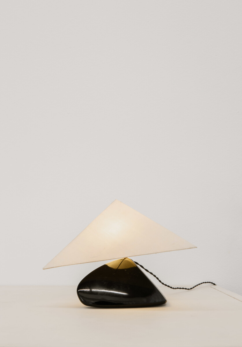 アート・デザイン・音楽 Studio Mumbai - Studies II MANIERA 06 — ILLUMINATION STUDY II Table Lamp — Studio